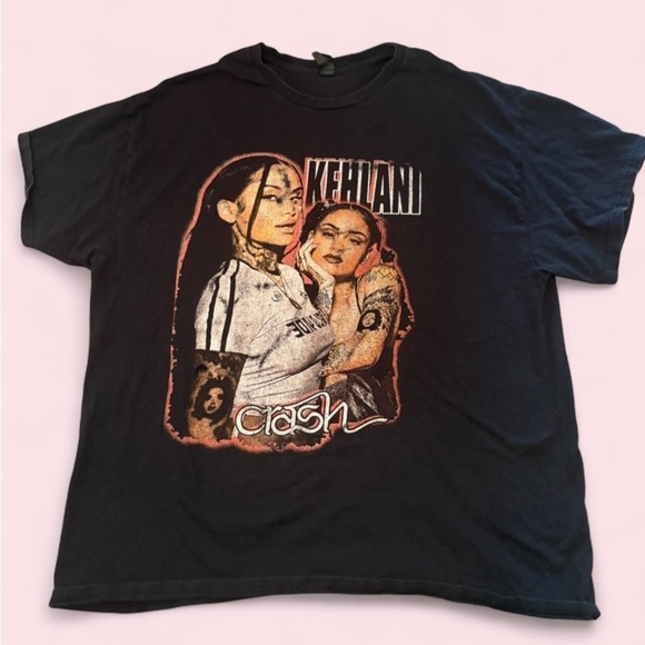 Gildan Tops - Kehlani “Crash” Tour Graphic T-Shirt –Size XL